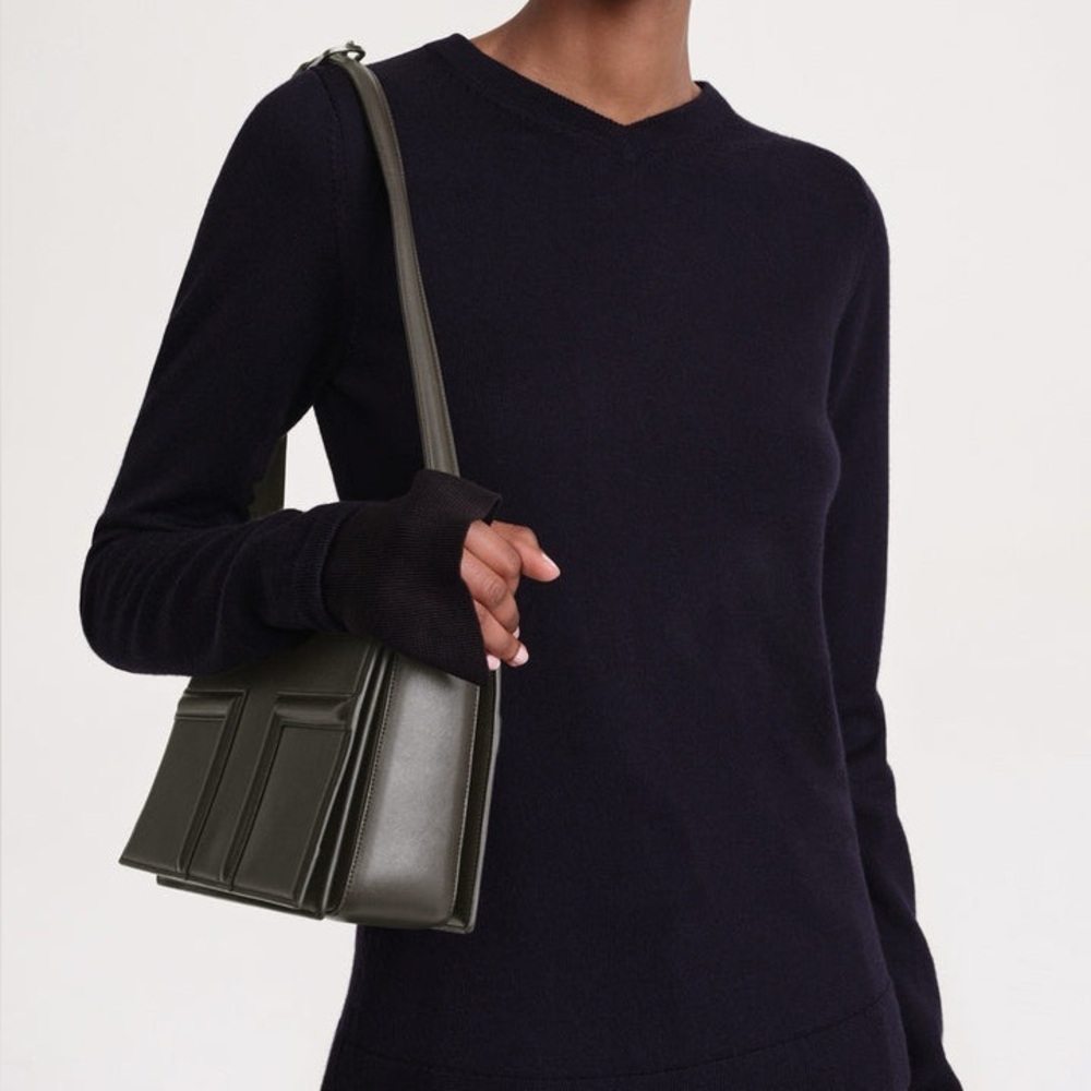 Toteme Two Tone High V Neck Knit Wool Silk Cuff Sweater Navy Blue